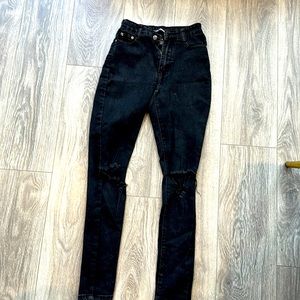 Fashion nova jeans size 3/4